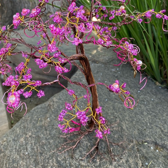 Pink blossoms on brown tree  (25%=$63) lowest price ever (excluding coupons) - Picture 5 of 8